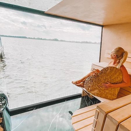 Herbals - Tree&Lake Houses With Bath, Sauna, Bikes, Motorboat Mielno  Extérieur photo
