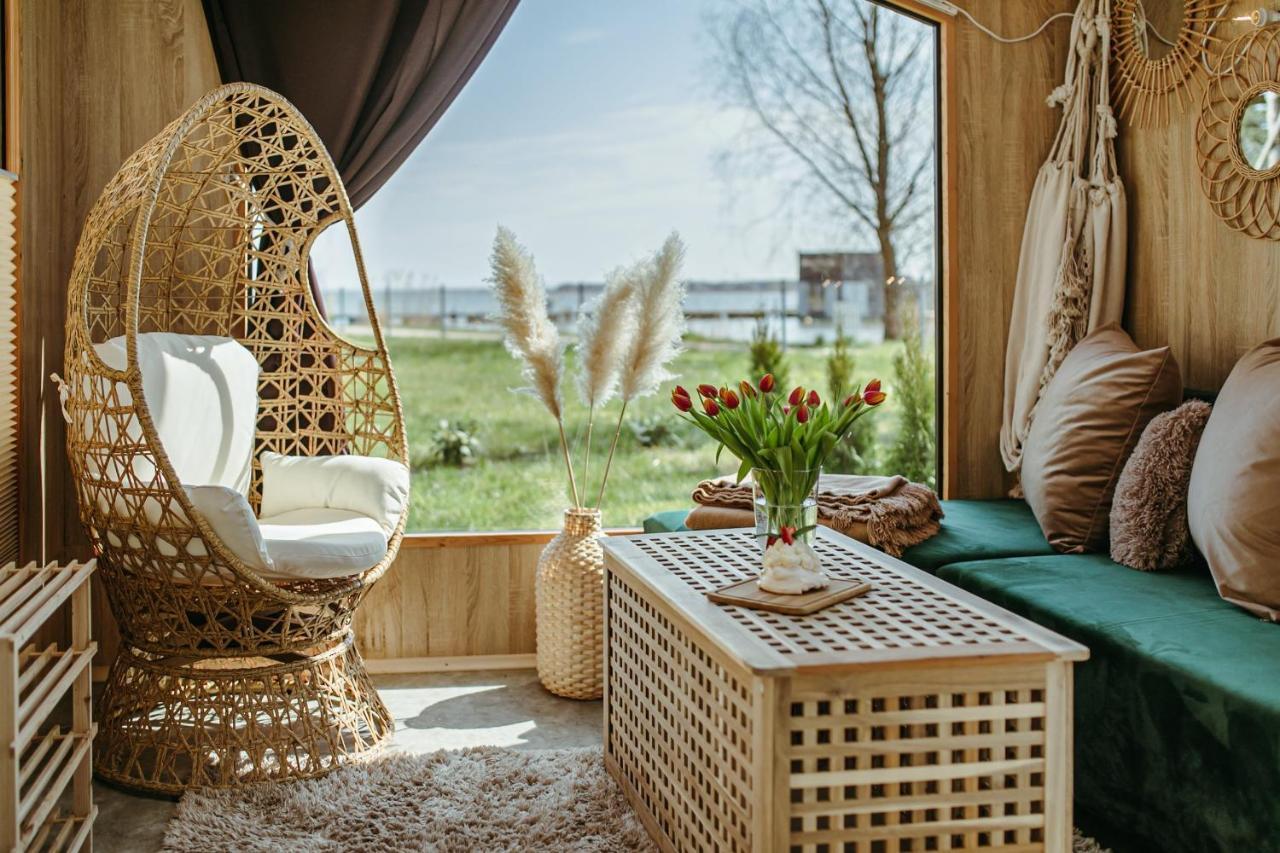 Herbals - Tree&Lake Houses With Bath, Sauna, Bikes, Motorboat Mielno  Extérieur photo