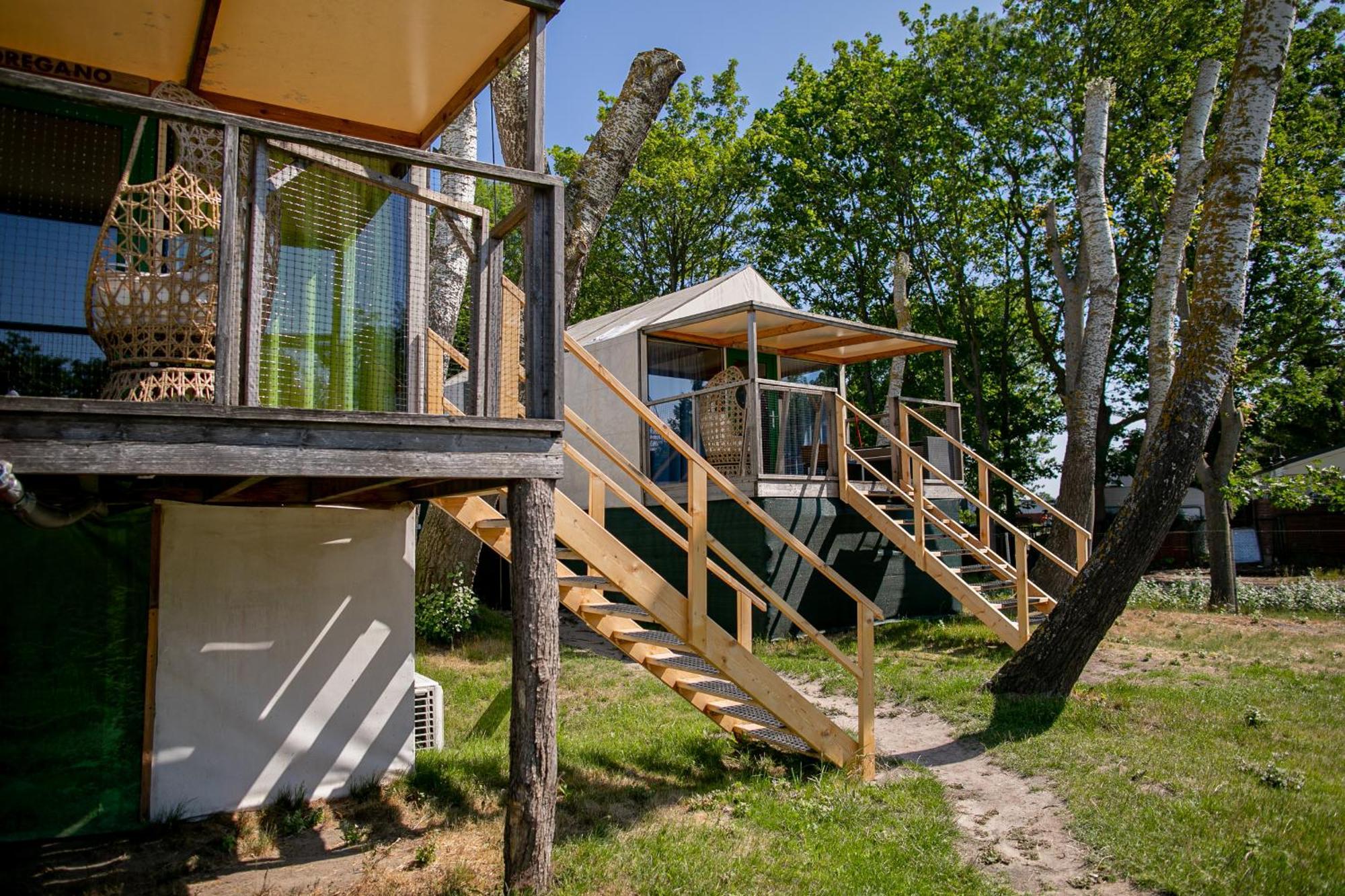 Herbals - Tree&Lake Houses With Bath, Sauna, Bikes, Motorboat Mielno  Chambre photo