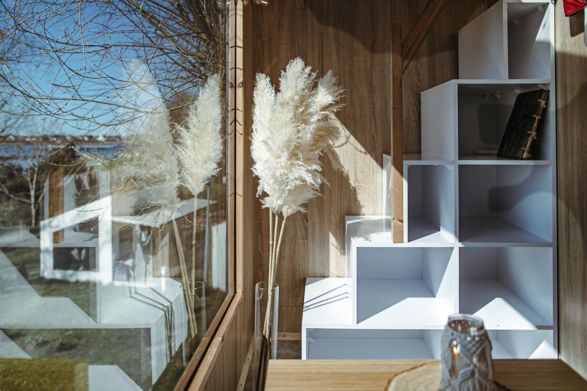 Herbals - Tree&Lake Houses With Bath, Sauna, Bikes, Motorboat Mielno  Chambre photo