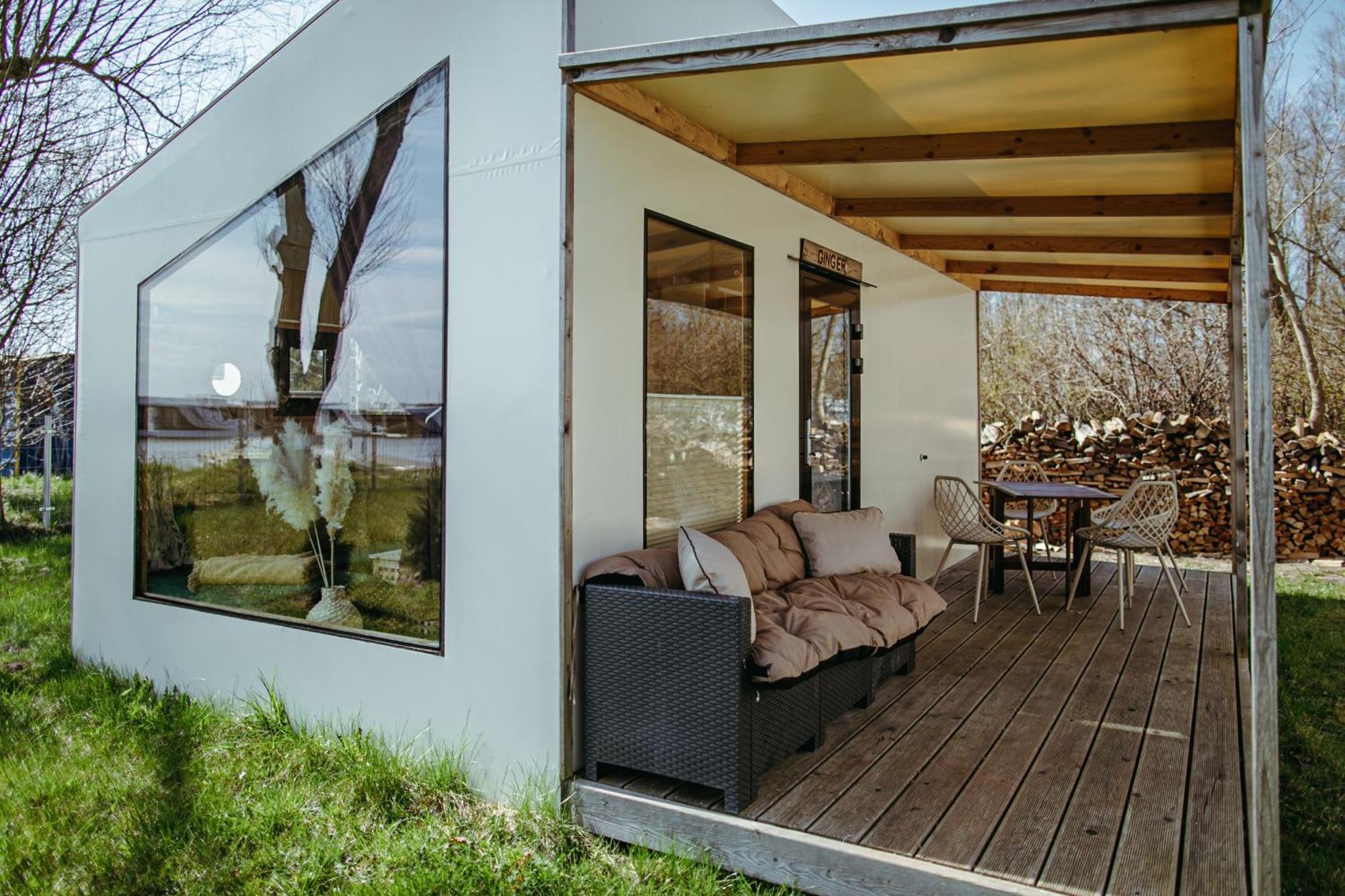 Herbals - Tree&Lake Houses With Bath, Sauna, Bikes, Motorboat Mielno  Chambre photo