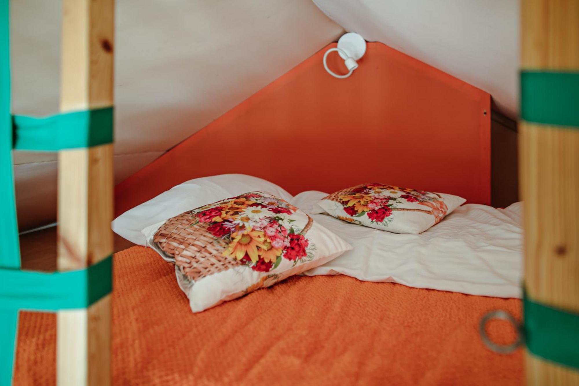 Herbals - Tree&Lake Houses With Bath, Sauna, Bikes, Motorboat Mielno  Chambre photo